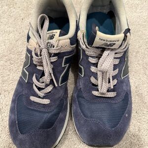 New Balance Men's Navy and Gray Sneakers